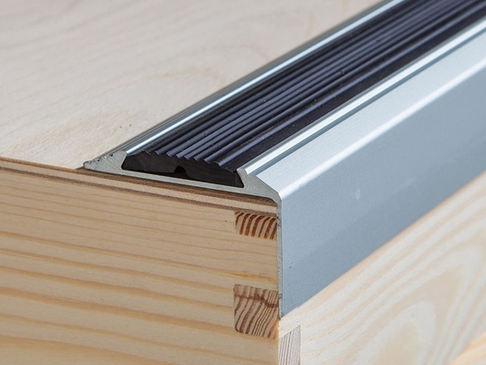 Kundengebundener Aluminiumfliesen-Ordnungs-Boden-Rand-Übergangs-Streifen