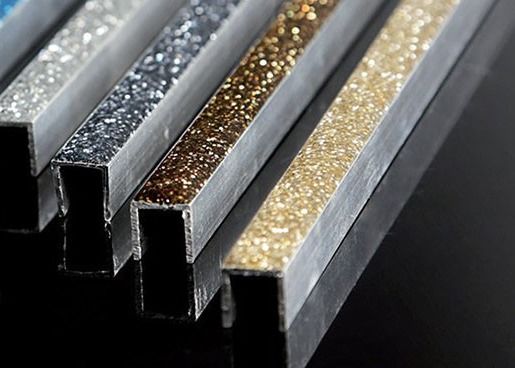 Anodisierte Aluminiumfliesen-Ordnung