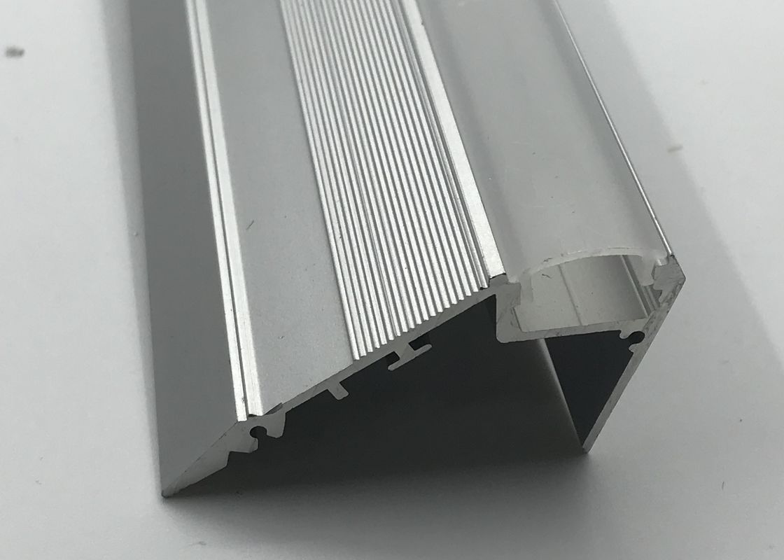 Aluminiumlegierungs-schaffen geführte Treppen-rutschfeste Streifen einen schönen optischen Effekt