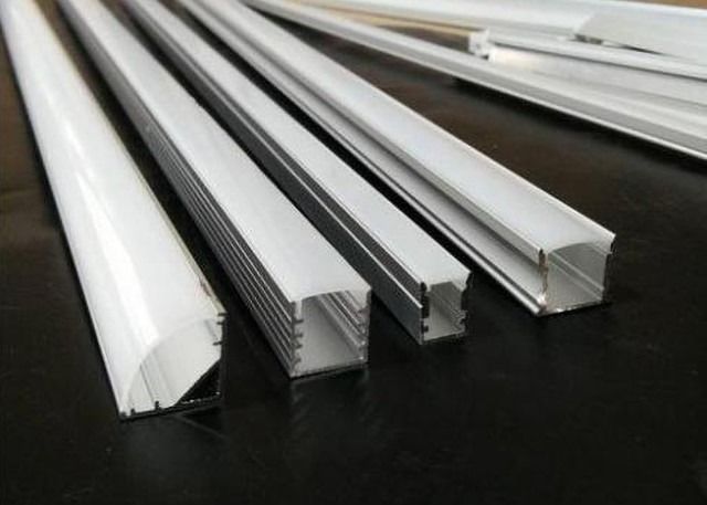 TUV polierte Aluminiumprofil für geführten Streifen 20mm