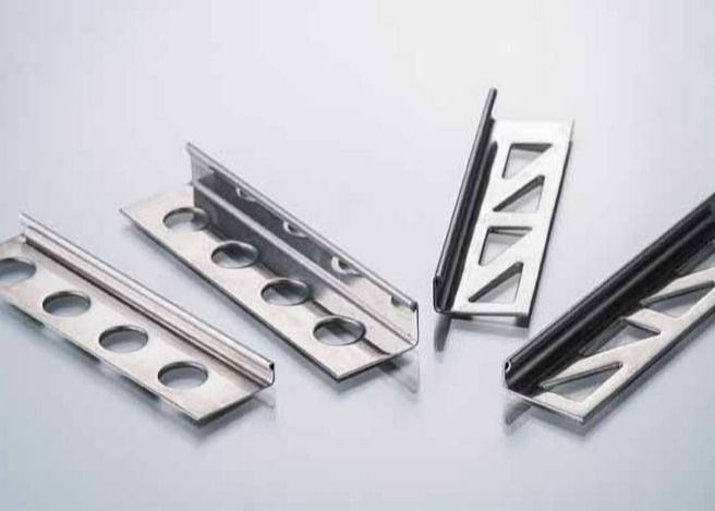 Keramisches Profil-L-förmige Edelstahl-Ordnung 2.0mm