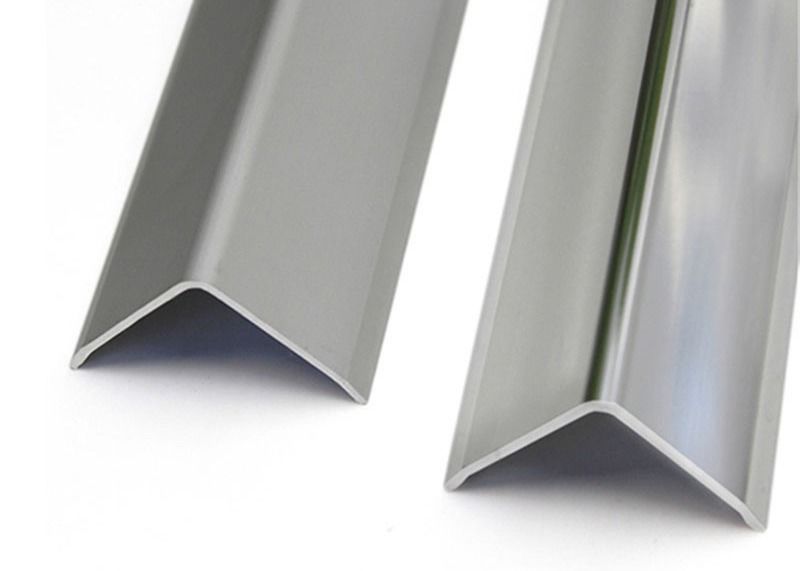 Schließend Aluminiumstreifen des Inneneinrichtungs-Aluminiumübergangs-Streifen-2.0mm