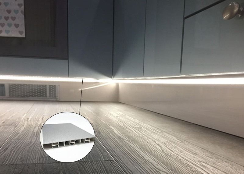 0.8mm geführter Streifen-Kanal mit Diffusor-Licht-Fußleiste