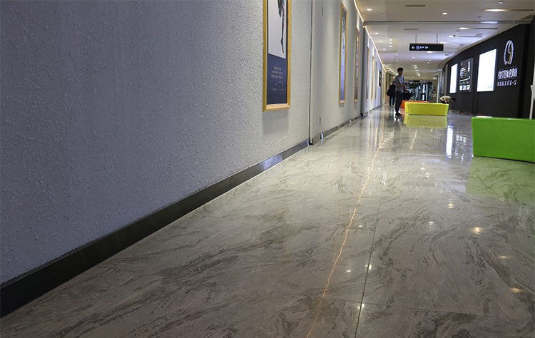 Raum-Wand-Boden-Edelstahl-Fussleiste 2.5m