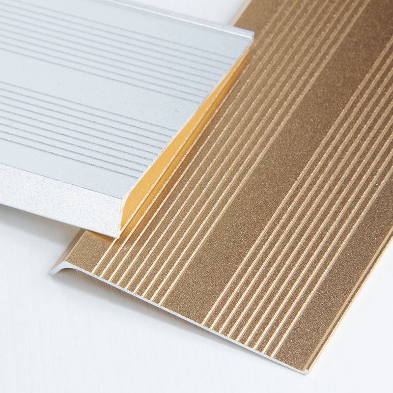 Gebürstete silberne Aluminiumfussleiste 60mm für Wand-Kantenschutz