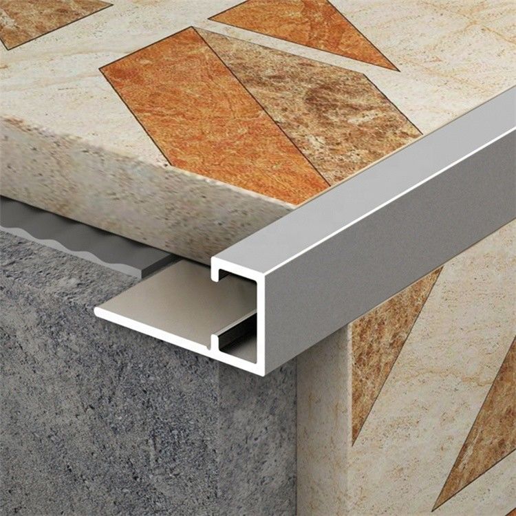 Freie Aluminiumkeramikziegel-Ordnung Beispiel-Soems Logo Customized Tile Corner Trim