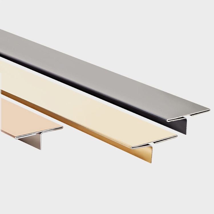 T - Geformte Aluminiumfliesen-Ordnung profiliert den beständigen Schmutz
